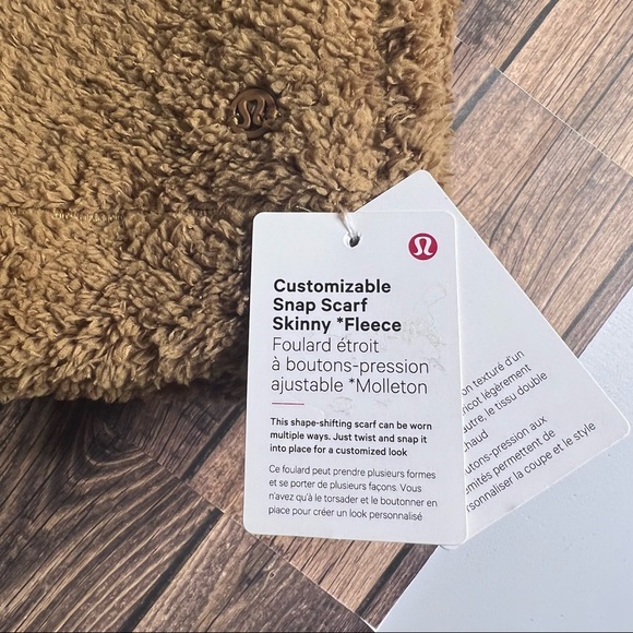 Lululemon Customizable Snap Scarf Skinny *Fleece NWT Bold Beige - Picture 4 of 11